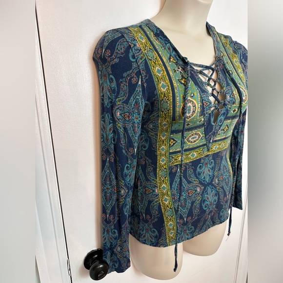 Free People Aloha Lace Up Long Sleeve Stretch Paisley Print Pattern Shirt #1588 - Picture 2 of 9